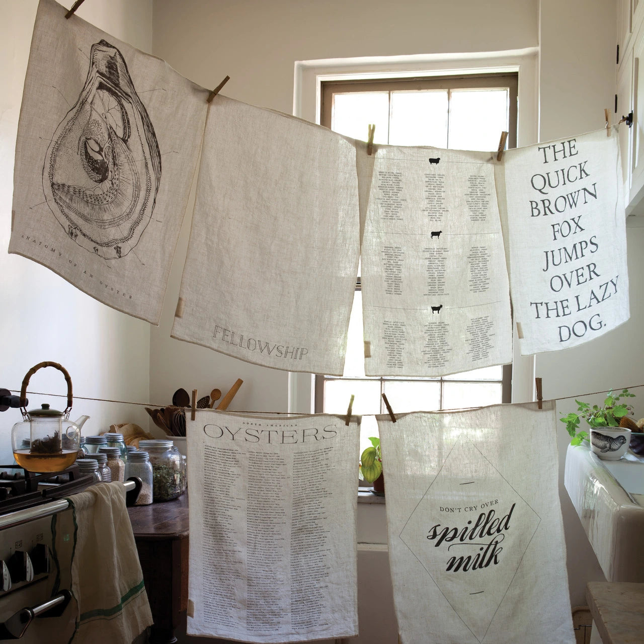 http://handegoodscompany.com/cdn/shop/collections/kitchen-towels-collection.webp?v=1672109234