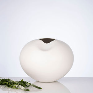 Milan Sculptural Vase - H+E Goods Company