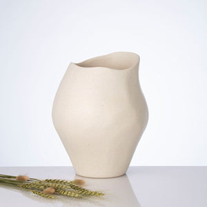 Mosco Cream Vase - H+E Goods Company