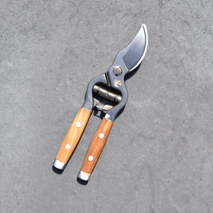 Secateurs with Wood Handle - H+E Goods Company