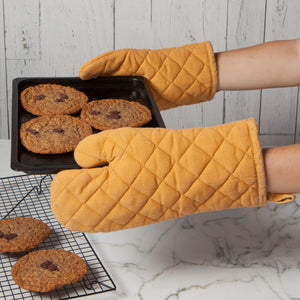 Stonewash Oven Mitt - Ochre - H+E Goods Company