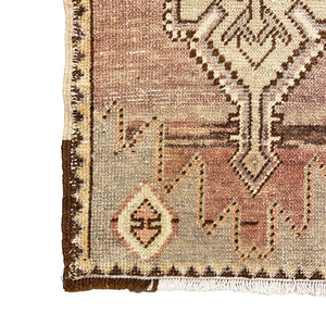 Edge of Kaila Vintage Wool Rug on white background - H+E Goods Company